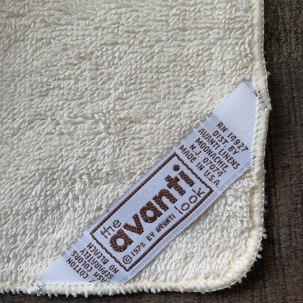 1978 Avanti Towel Set 3 Piece Cream Lace Satin‎ USA Bath Hand Washcloth New